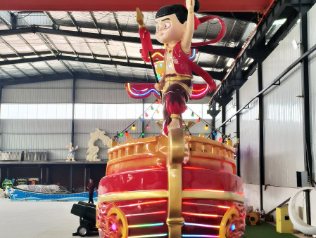 Drifting pirate ship05