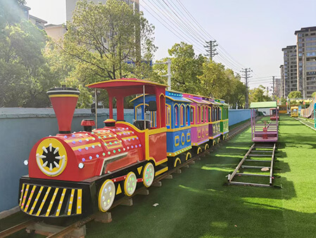 Imitation-color-train-10