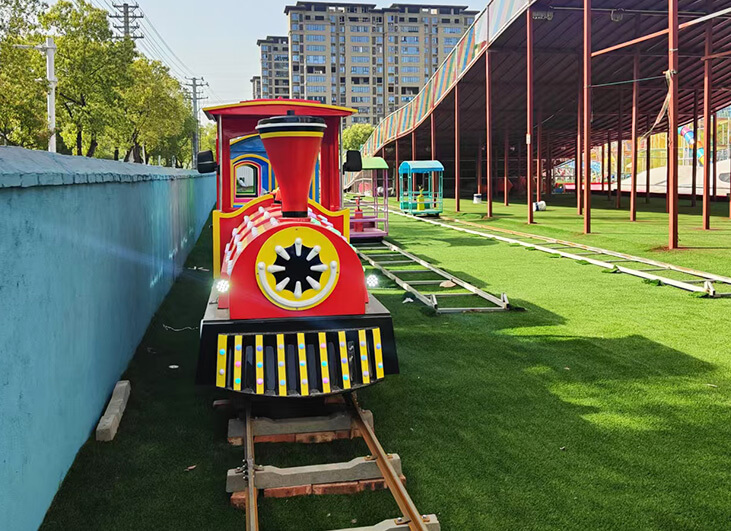 Imitation Color Train