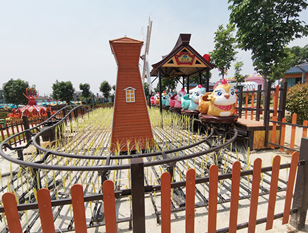 Small-roller-coaster-7